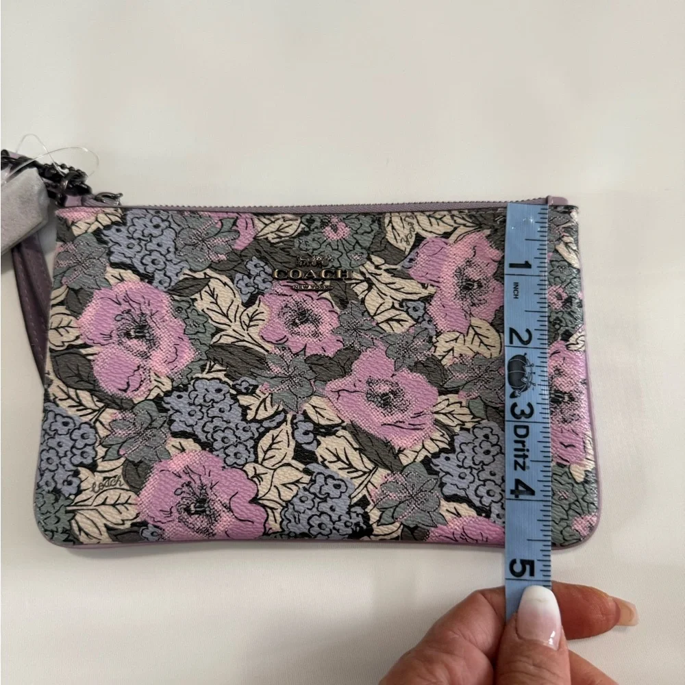 Coach NWT Floral Wristlet Clutch - Lilac and Blue medium wristlet - Picture 9 of 11